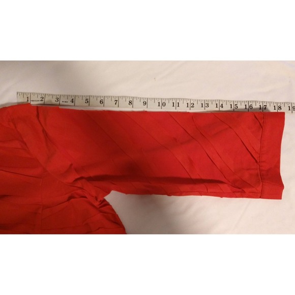 Lafayette 148 New York Shirt Blouse Size 12 Cherry Red Textured Hidden Button - Picture 9 of 9